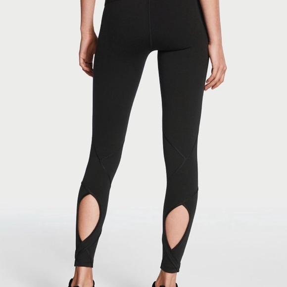 Victoria Sport | Knockout Tight Keyhole - Picture 6 of 6